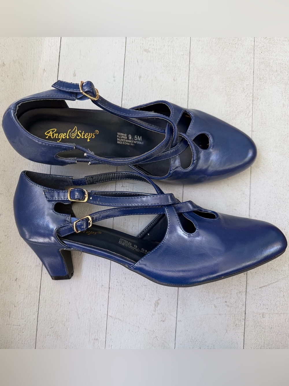 NEW Beacon Angel Steps Criss Cross Navy Blue Strappy Willow Pumps Heels 9.5